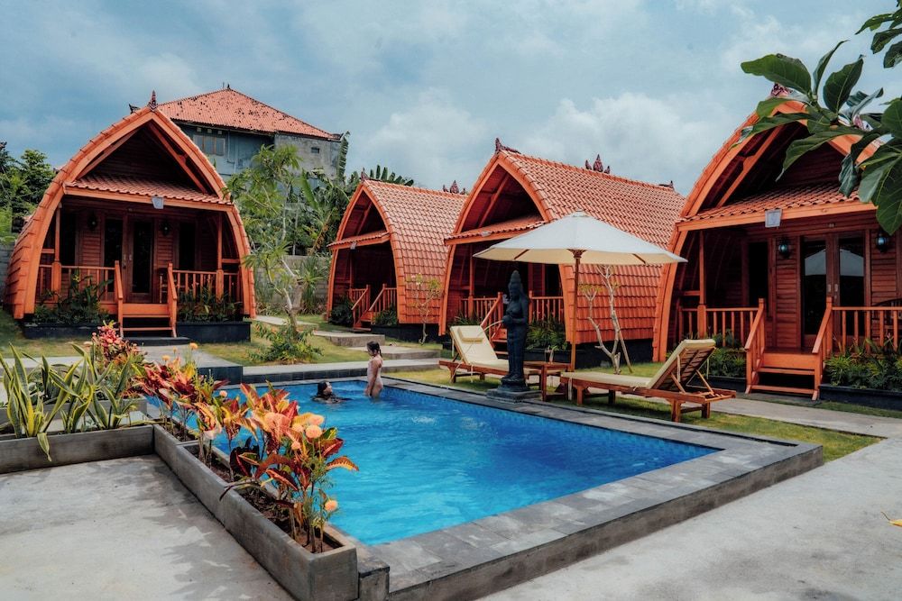 rumah lumbung Jual Rumah Lumbung Kayu Jati Berkualitas Harga Terbaik - Image 1